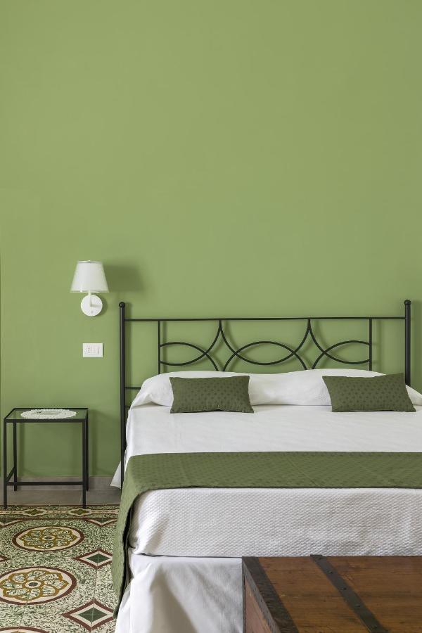 Il Palmento B&B Palmariggi Bagian luar foto
